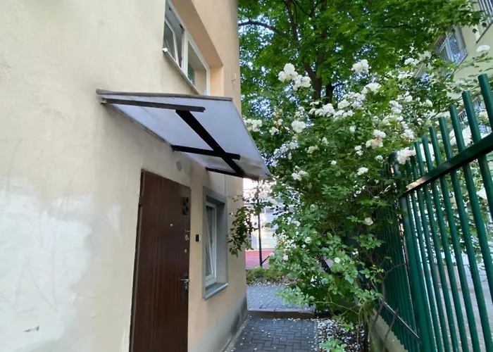 Dwupietrowe Mieszkanie W Centrum Warszawy
