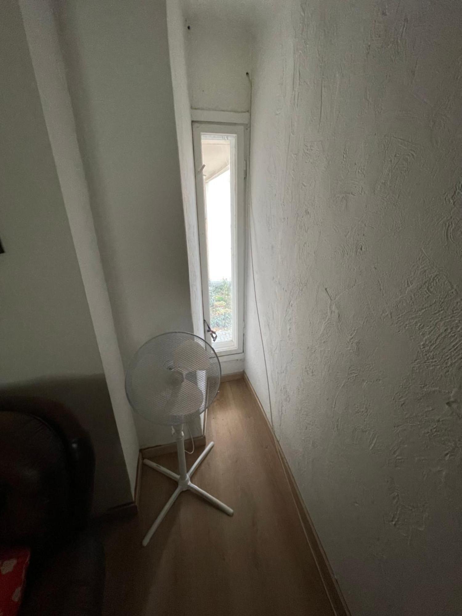 Dwupietrowe Mieszkanie W Centrum Warszawy *