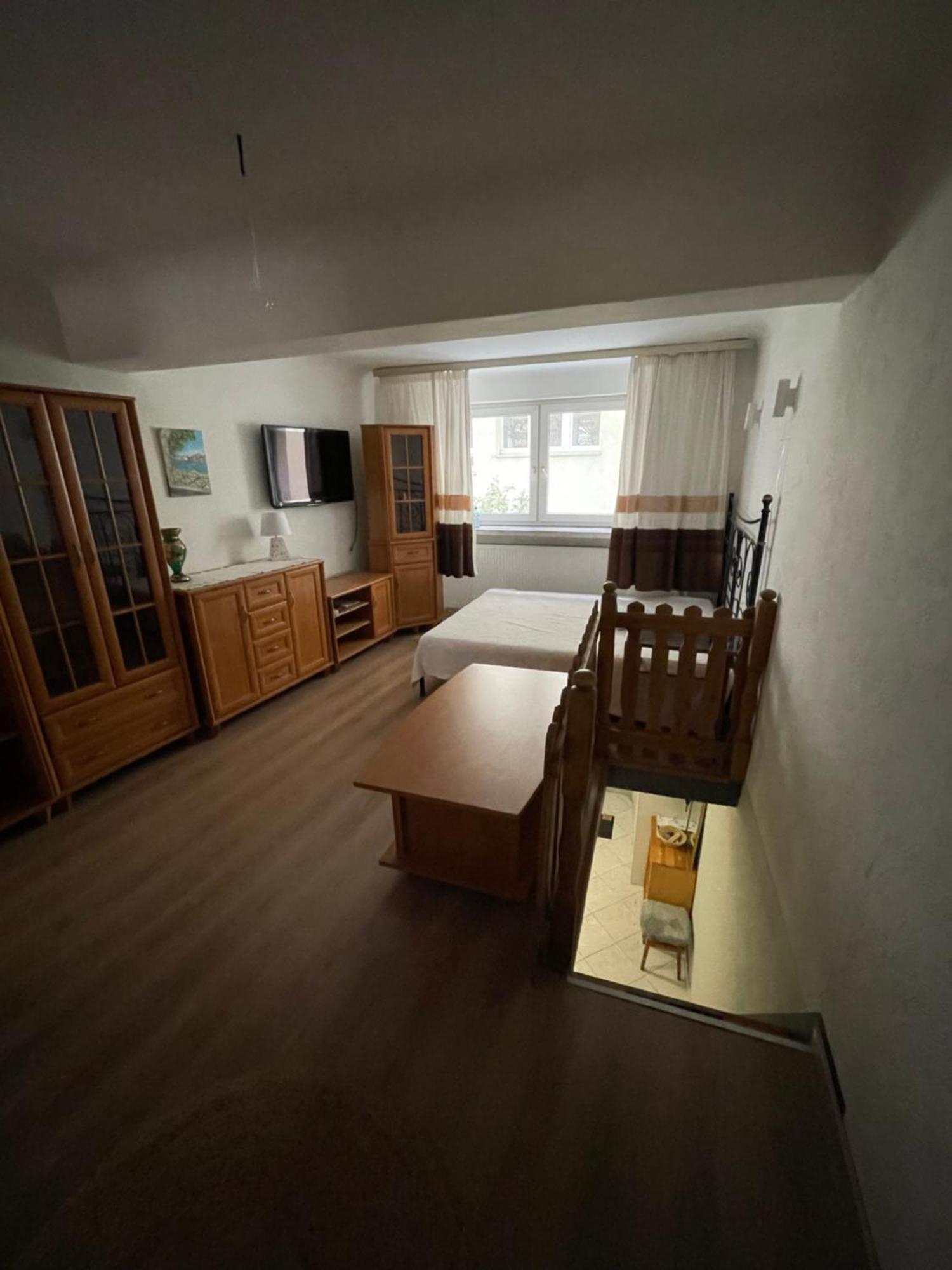 Dwupietrowe Mieszkanie W Centrum Warszawy